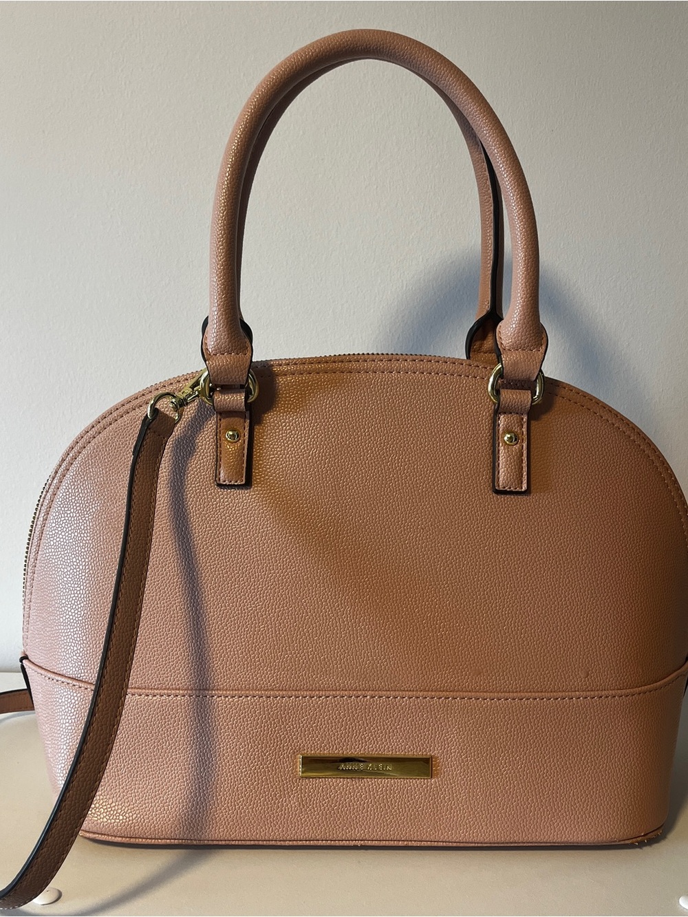 Anne Klein Bag, Mauve Pink Dome Satchel - Picture 3 of 11